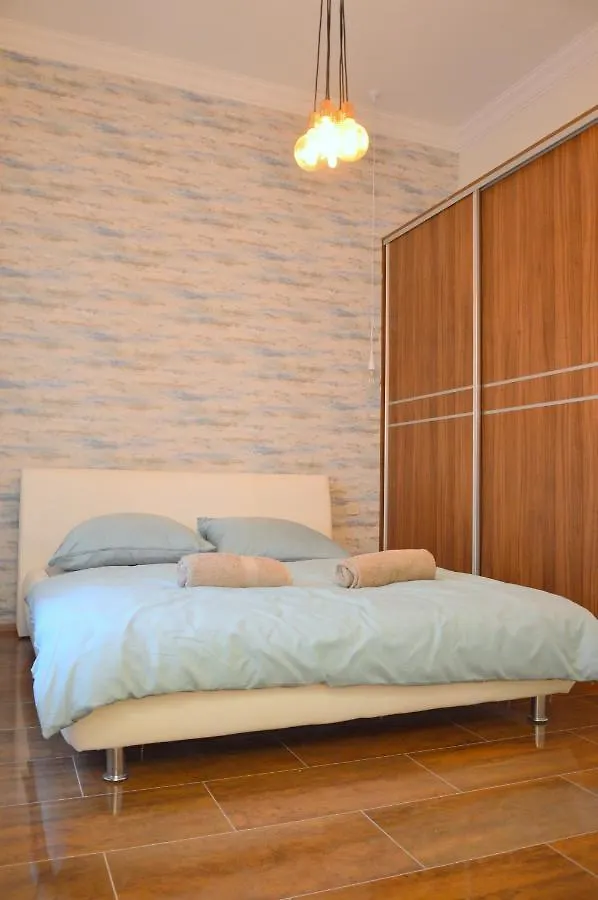 Elegant Fashionstreet Apartment Budapest